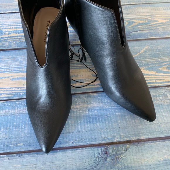 Tahari Boots - Picture 3 of 8